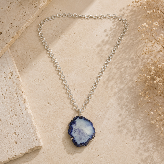 Natural Agate Slice Pendant, Silver Tone Boho Statement Jewelry PEN46-SLV-NSAG01