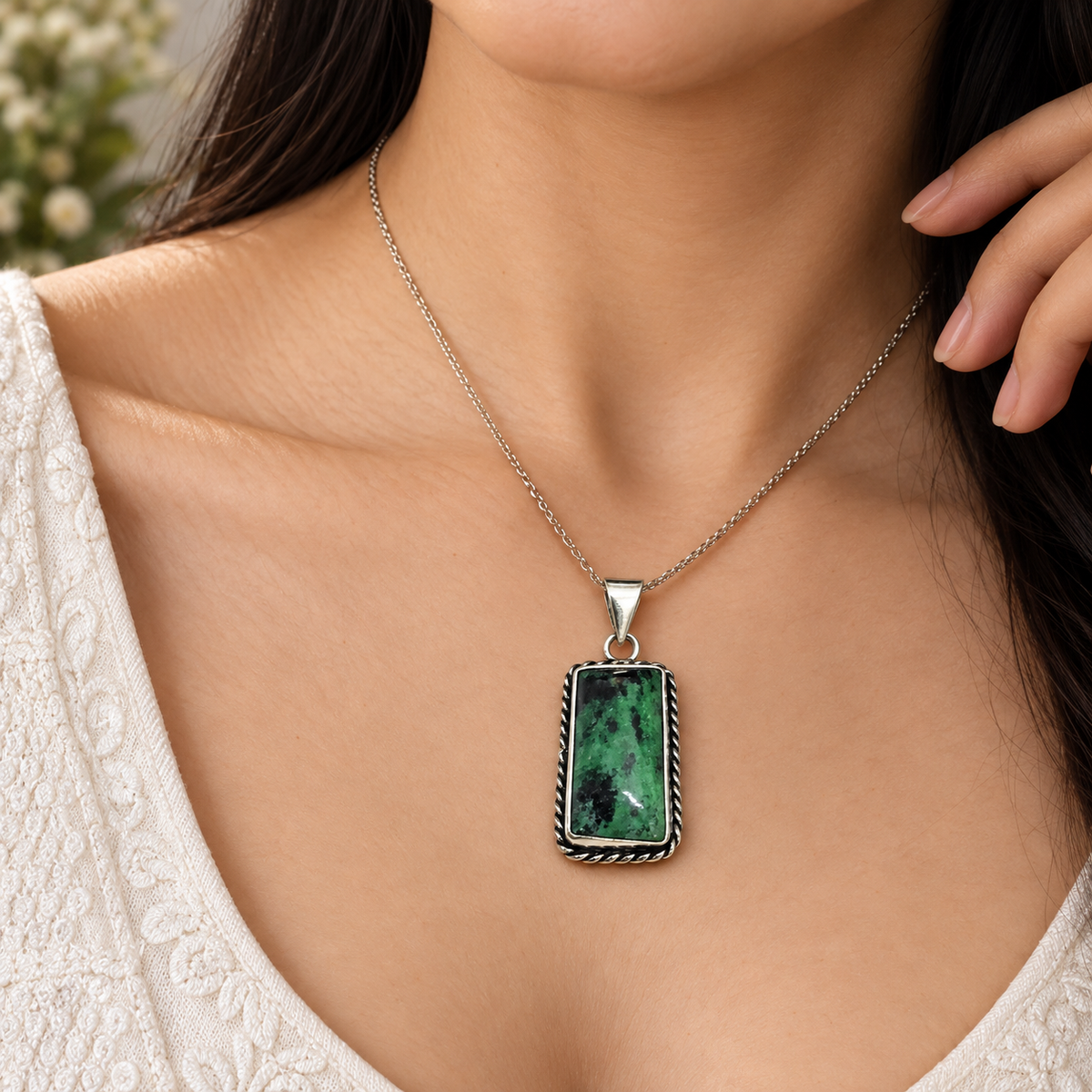 Ruby Zoisite Pendant Green Gemstone Boho Silver Tone Jewelry PEN468-SLV-NRZ01