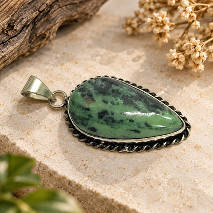 Ruby Zoisite Pendant Green Gemstone Silver Tone Jewelry PEN469-SLV-NRZ01