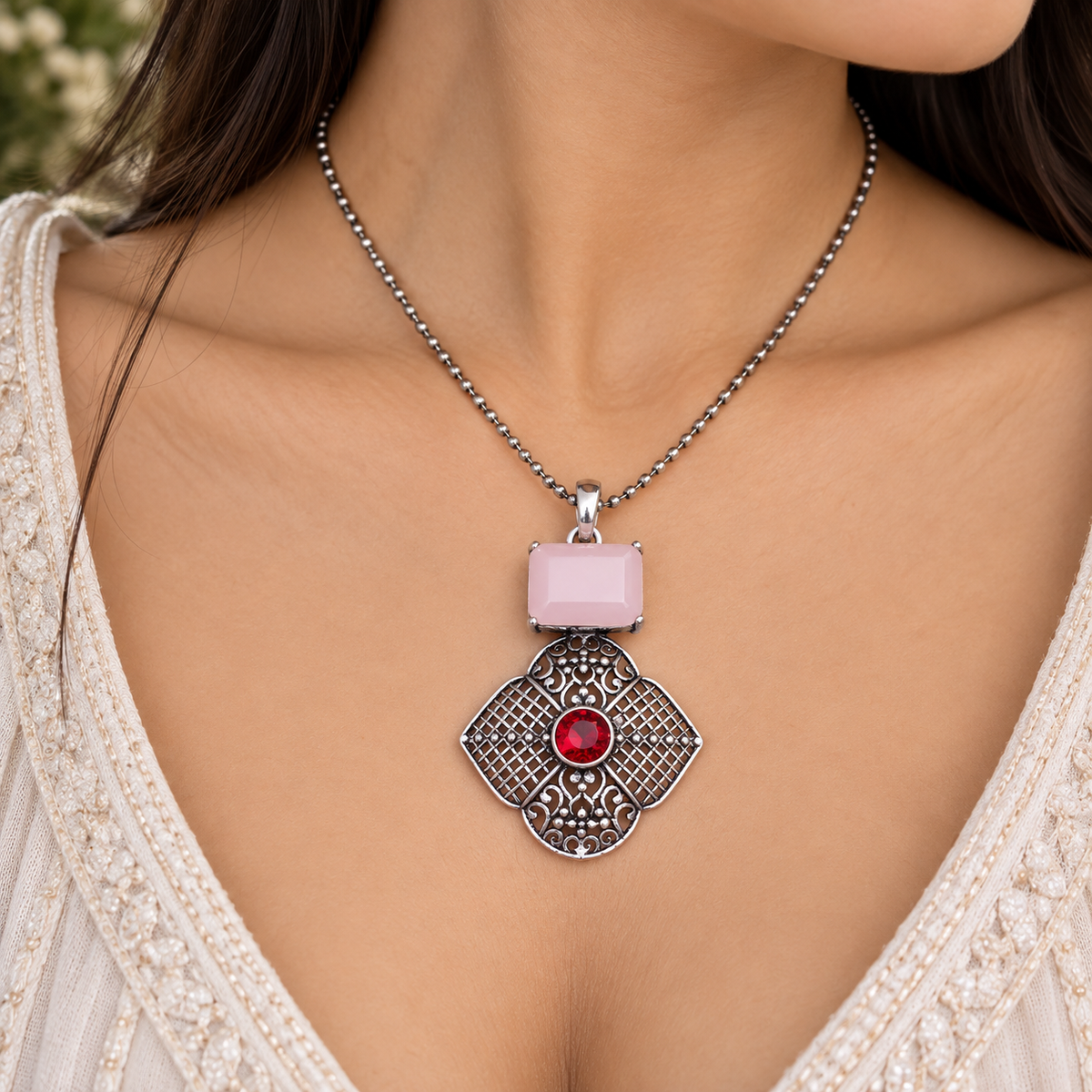 Rose Quartz Pendant Red Crystal Ornate Boho Silver Tone PEN473-SLV-LPQ-LGR02