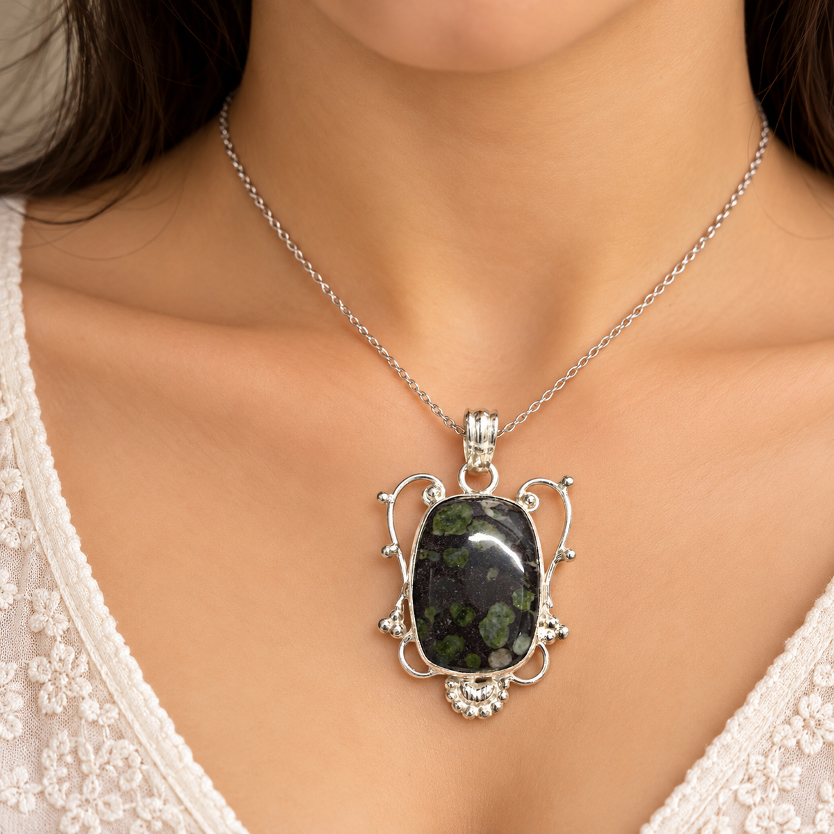 Natural Green Jasper Pendant, Ornate Silver Tone Jewelry PEN592-SLV-NJR01