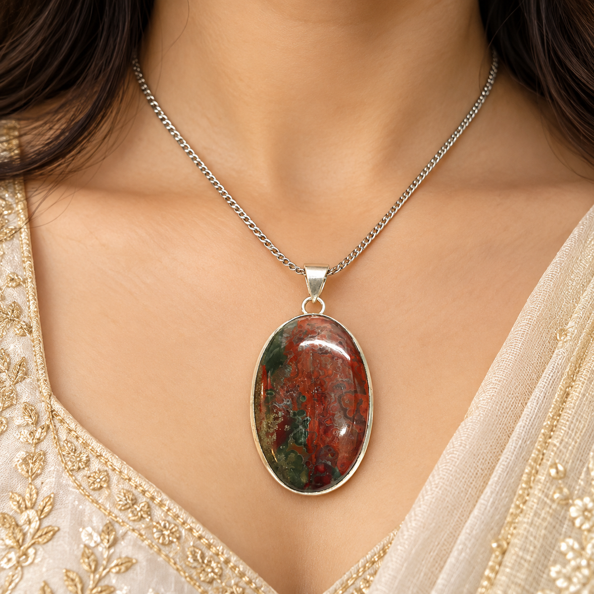 Natural Bloodstone Jasper Oval Gemstone Silver Bezel Pendant PEN619-SLV-NJR01