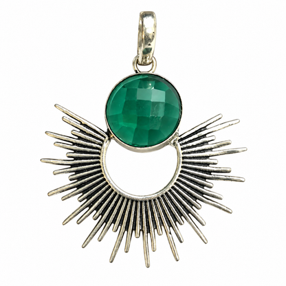 Green Quartz Sunburst Pendant, Boho Vintage Statement Charm PEN638-SLV-LQUA01