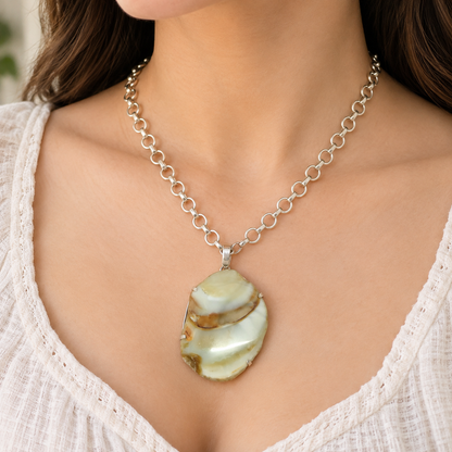 Yellow Agate Pendant, Natural Stone Silver Tone Jewelry PEN682-SLV-NSAG01