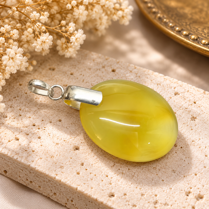 Yellow Honey Onyx Pendant Polished Gemstone Silver Jewelry PEN689-SLV-NYHO01