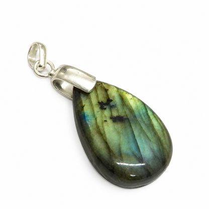 Green Labradorite Teardrop Pendant, Vintage Boho Jewelry PEN702-SLV-NLBD01