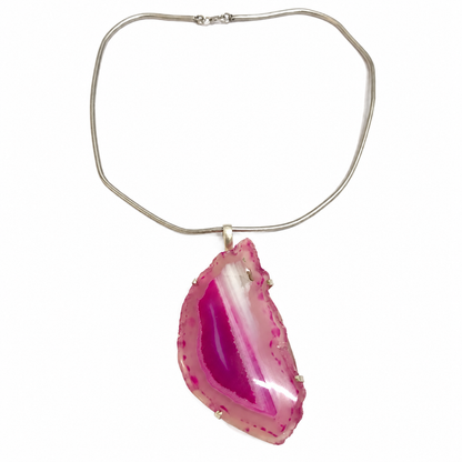 Pink Agate Slice Pendant Necklace in Silver Tone Jewelry PEN737-SLV-NSAG01