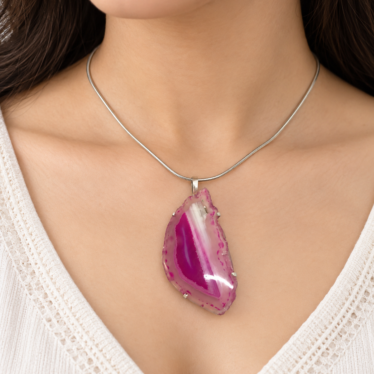 Pink Agate Slice Pendant Necklace in Silver Tone Jewelry PEN737-SLV-NSAG01