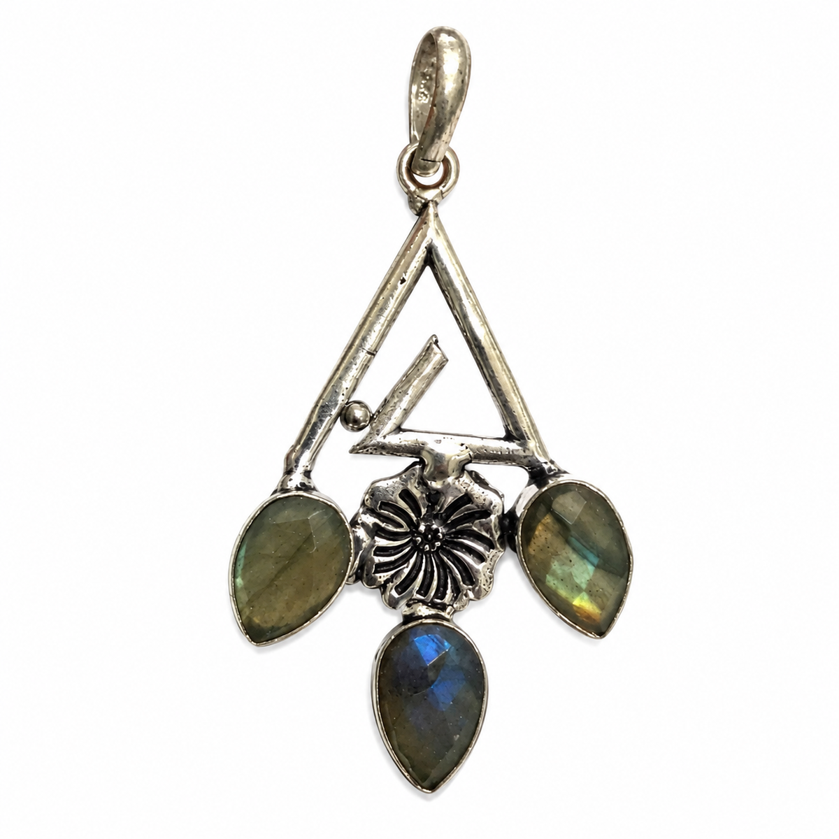 Labradorite Floral Pendant with Boho Antique Silver Design PEN754-SLV-NLBD03
