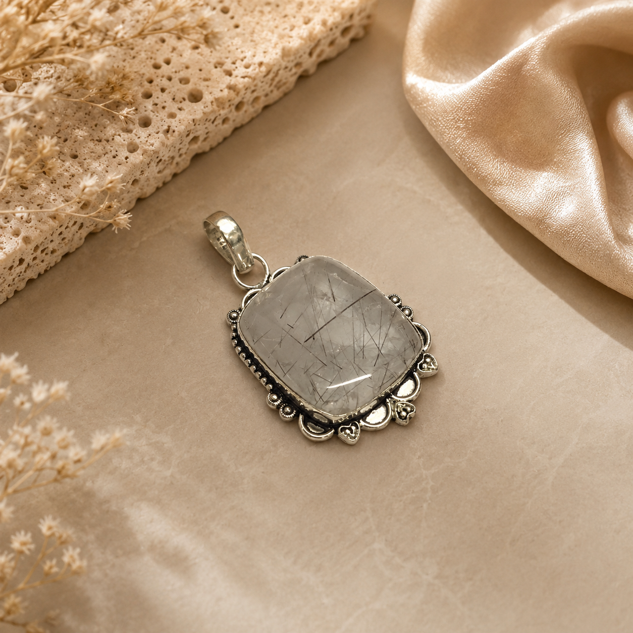 Natural Rutilated Quartz Pendant, Silver Tone Boho Statement Gemstone PEN86-SLV-NBR01