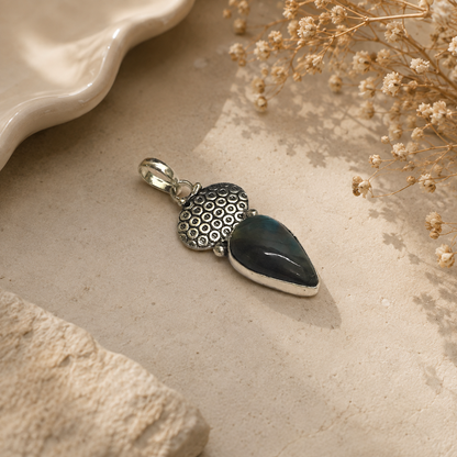 Labradorite Teardrop Pendant, Oxidized Silver Boho Gemstone Jewelry PEN91-SLV-NLBD01