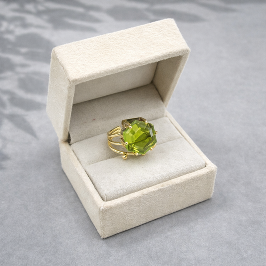 Crown Hexagon Statement Ring RIN01-GLD