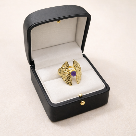 Gold Leaf Design Statement Ring Open Style Nature Inspired Jewelry