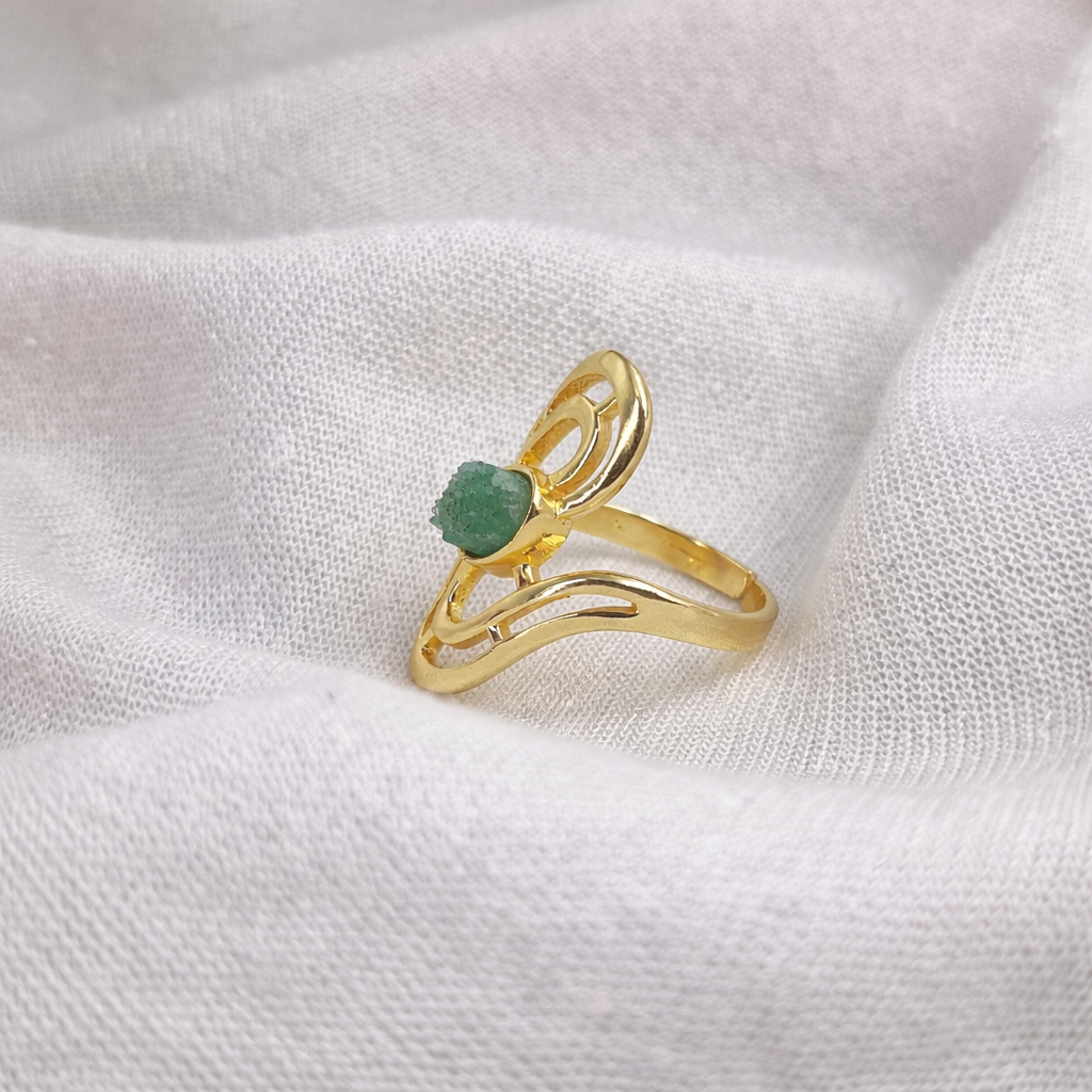 Gold Abstract Loop Design Ring Elegant Open Frame Statement Ring