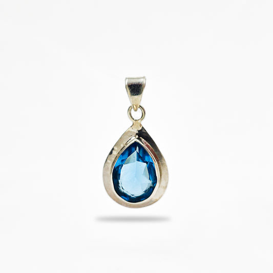 925 Sterling Silver London Blue Topaz Teardrop Pendant Necklace SPEN-385