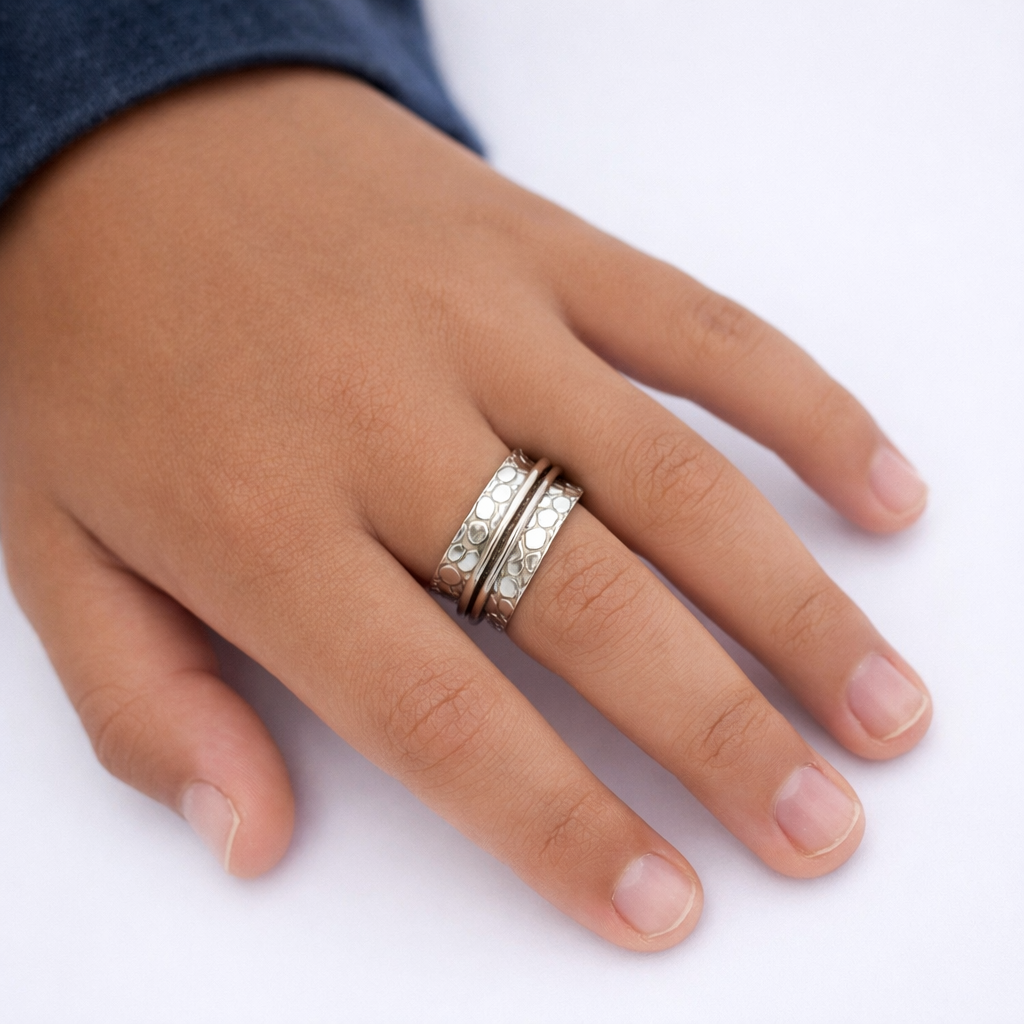 Hammered Spinner Ring Unisex Statement Band SPRIN03-BRS