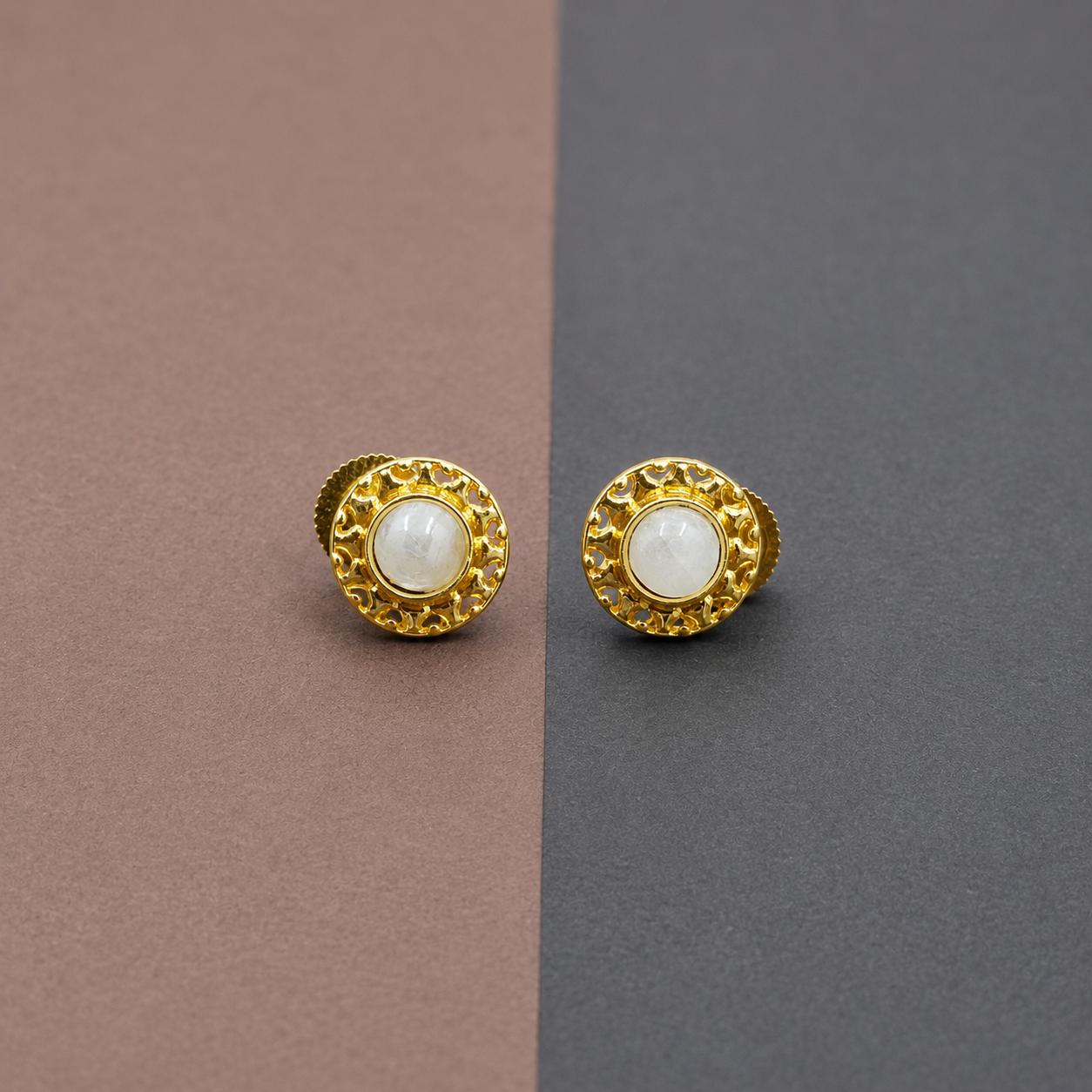 Gold Plated Vintage Stud Earrings for Women Elegant Everyday Jewelry ST19-GLD