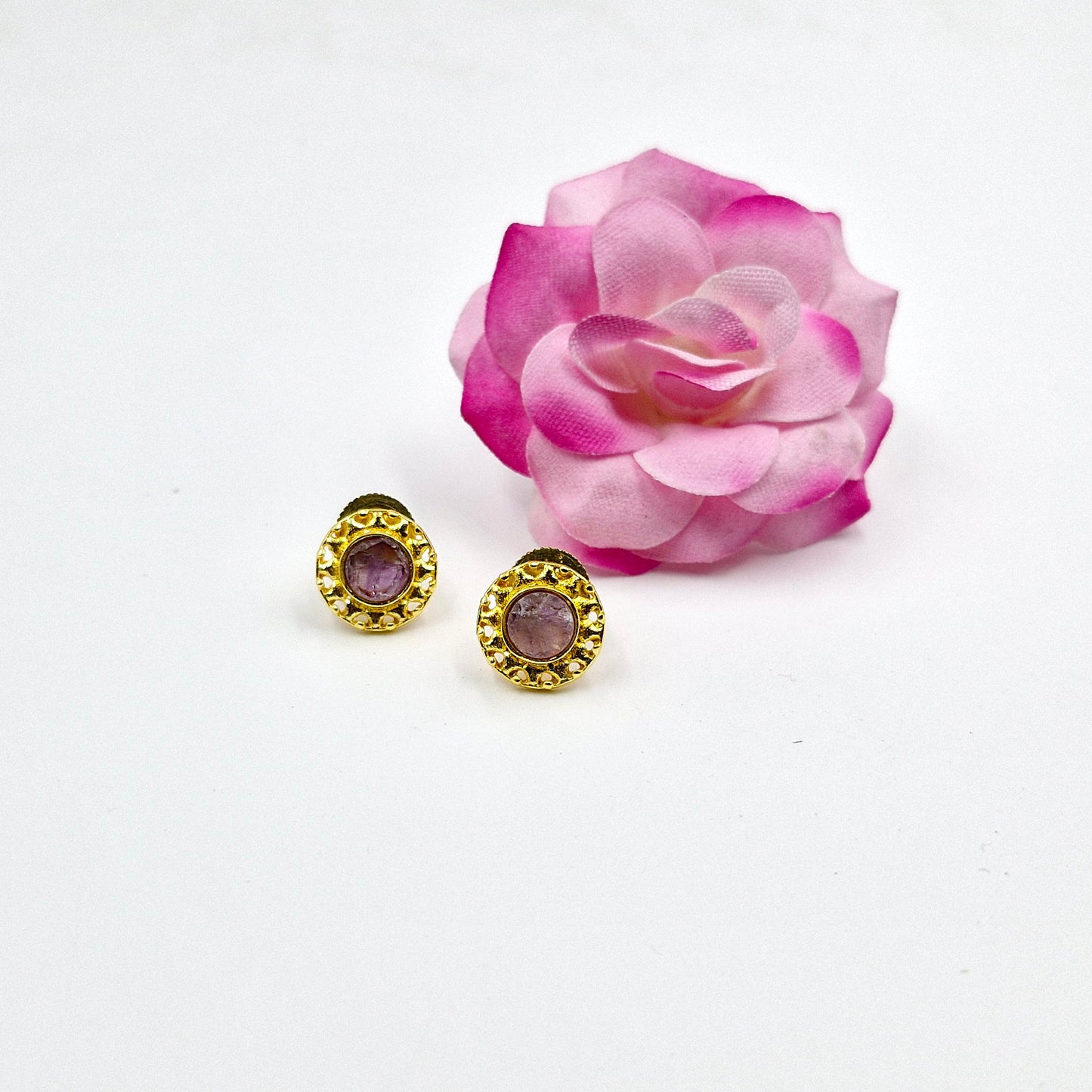 Gold Plated Vintage Stud Earrings for Women Elegant Everyday Jewelry ST19-GLD
