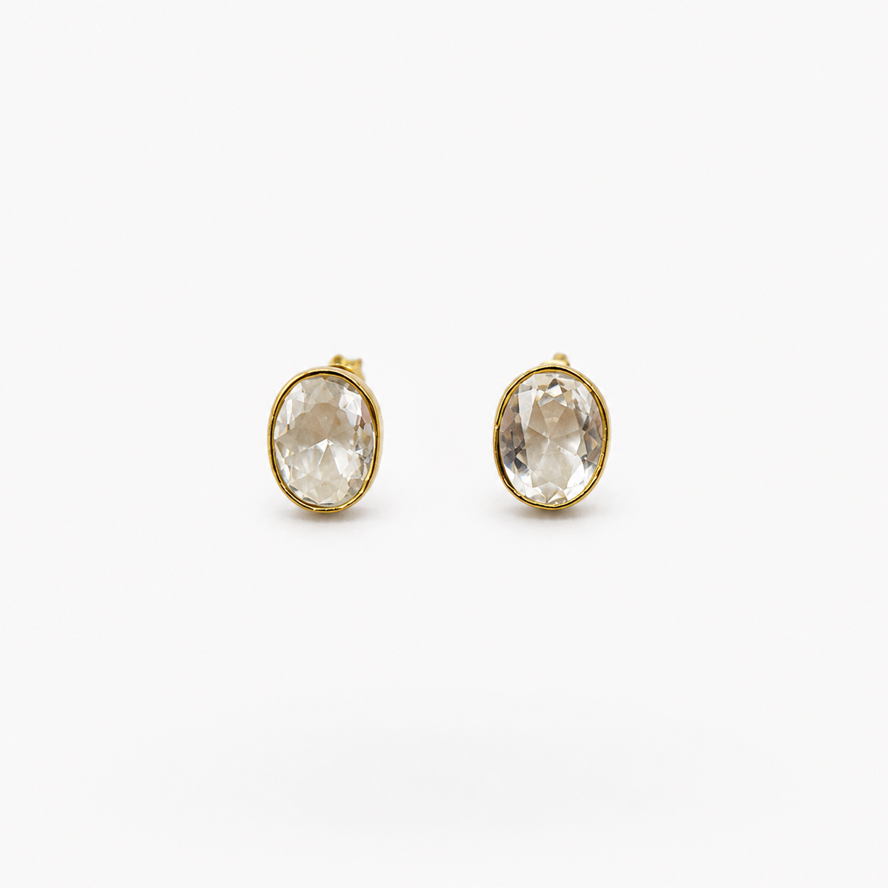 Gold Plated Oval Stud Earrings for Women Elegant Everyday Jewelry ST21-GLD