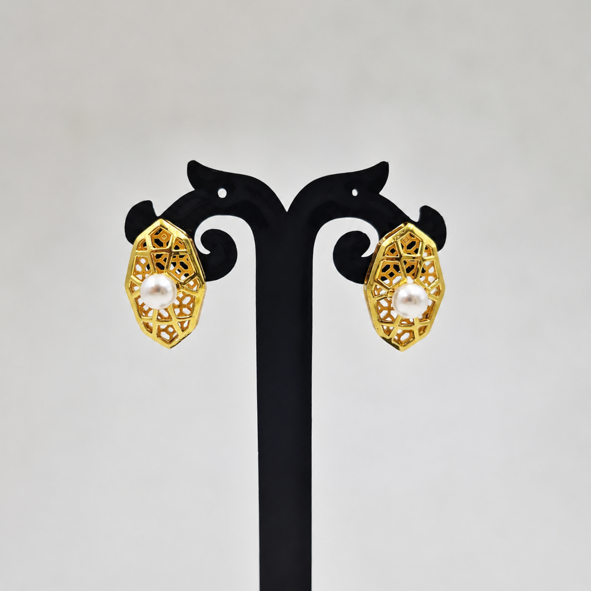 Gold Plated Geometric Stud Earrings for Women Modern Statement Jewelry ST25-GLD