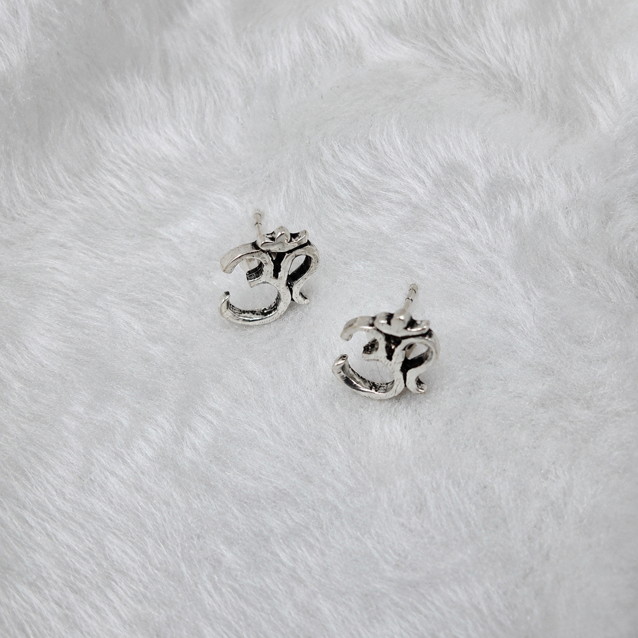 Om Stud Earrings for Women Spiritual Everyday Jewelry ST30-PLN