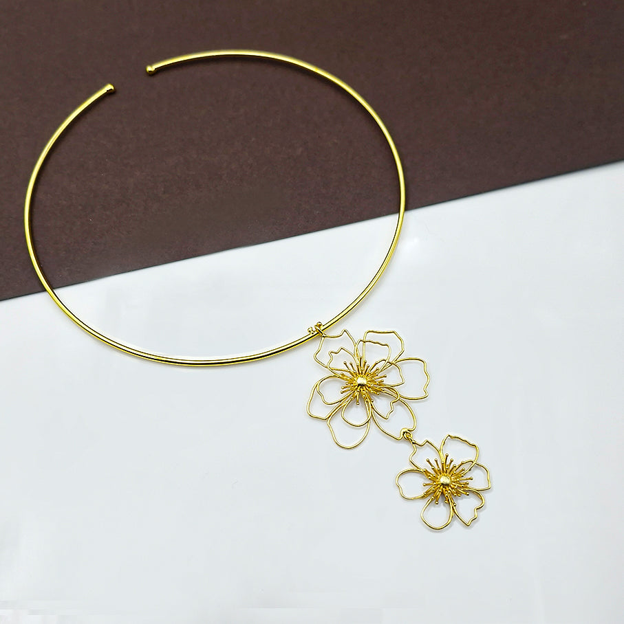 Gold Floral Pendant Choker Necklace Double Flower Minimal Elegant Jewelry WCKR04-GLD
