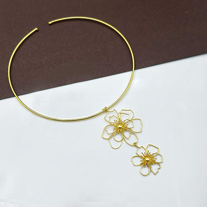 Gold Floral Pendant Choker Necklace Double Flower Minimal Elegant Jewelry WCKR04-GLD